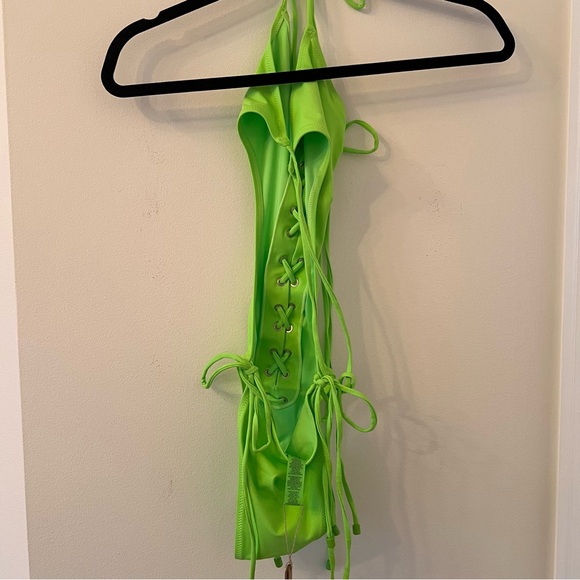 SKIMS SWIM LACE UP MONOKINI | NEON GREEN / XS NEVER WORN NWT - Picture 4 of 11